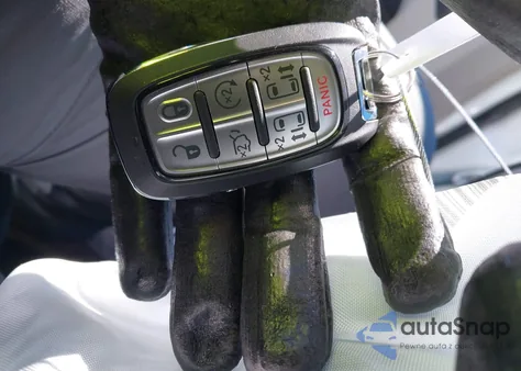 2024 Chrysler Pacifica Hybrid Select z USA, uszkodzony, nr VIN 2C4RC1S72RR164299